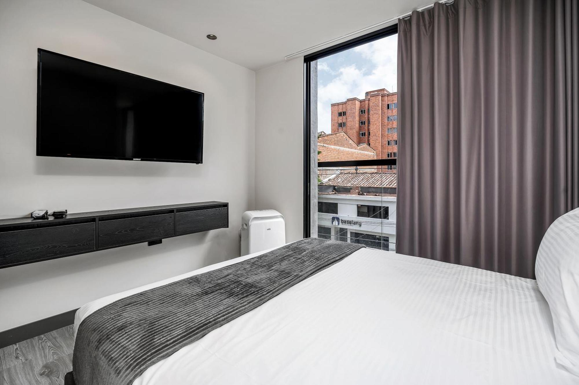 Apartamentos Housy Laureles Medellín Exterior foto